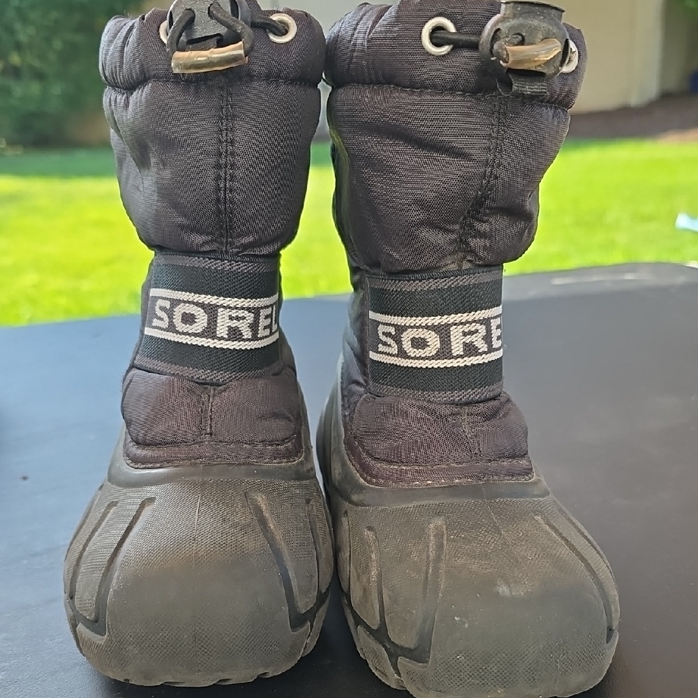 Sorel Black Rain and Snow Boots Durable Design